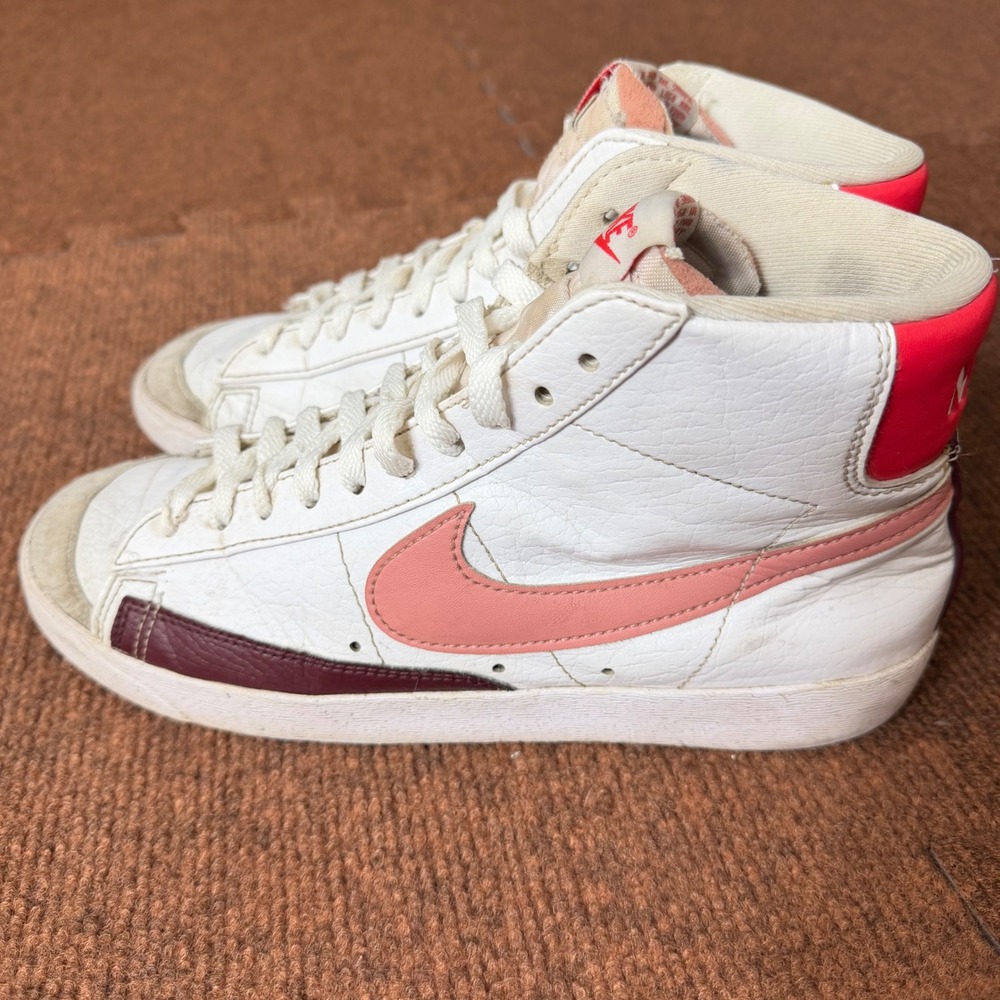 Nike Blazer Mid 77 White Pink Burgundy High Top Sneakers DQ4126-100 Womens 9 B- - Picture 3 of 11